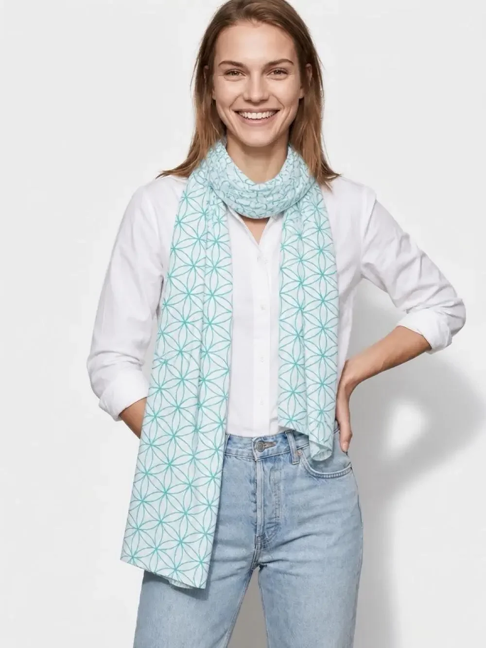 KW Est 1939 Womens Aqua White Geometric Scarf Lightweight Coastal Boho Wrap